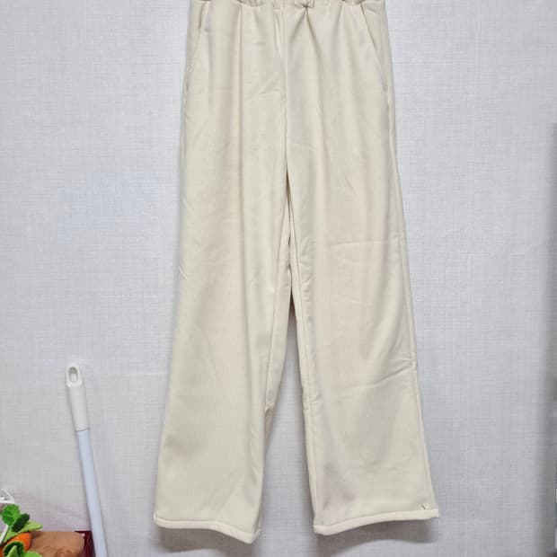 아이보리 코듀로이 와이드 팬츠