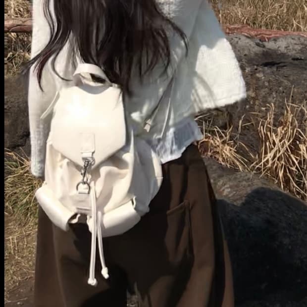 레더 미니 백팩