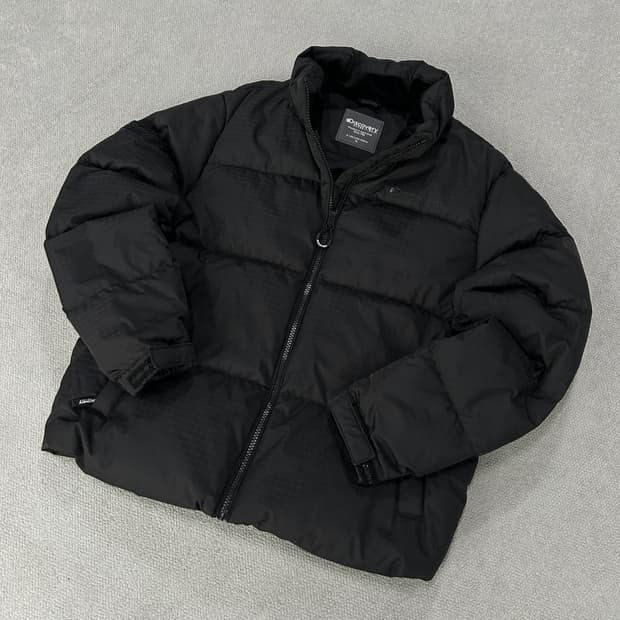 디스커버리 블랟 패딩 