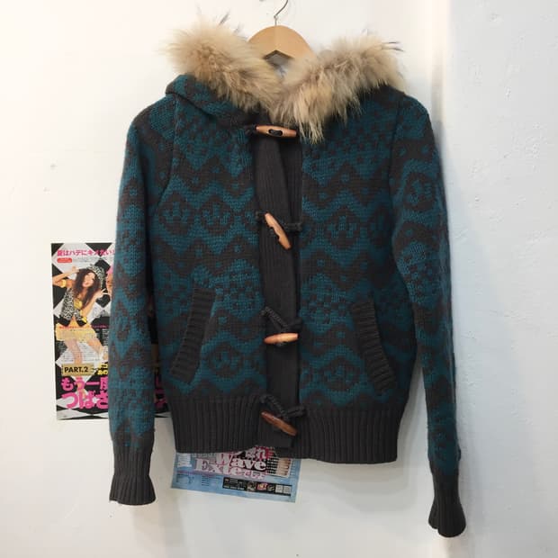 노르딕 퍼 후드 가디건