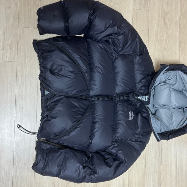 스투시 립스탑 패딩 s