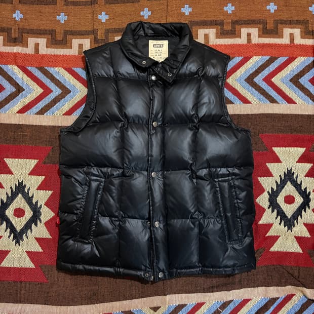 100) 리바이스 나일론 베스트 패딩조끼