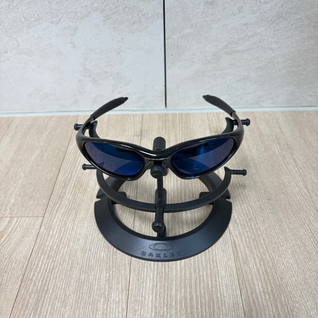 오클리 oakley 미뉴트  minute 블랙 1999