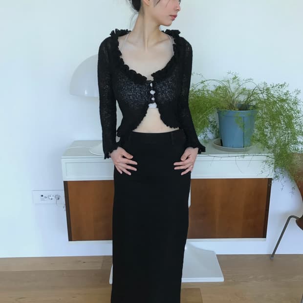 vintage black denim long skirt (29inch)