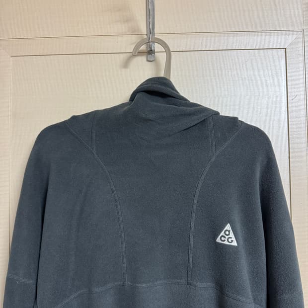 나이키 ACG 폴라텍 울프 트리 풀오버 후드 앤트러사이트