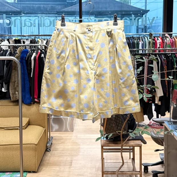 크리스찬 디올 스포츠 옐로우 도트 하프팬츠 