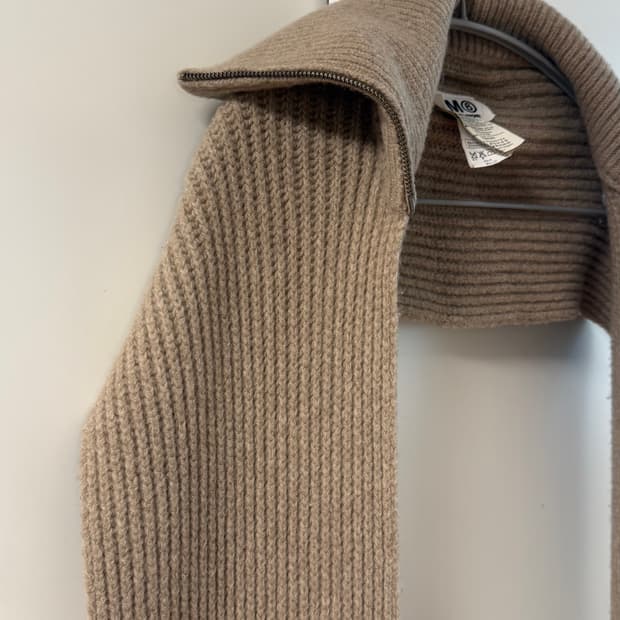 MM6 집업 머플러