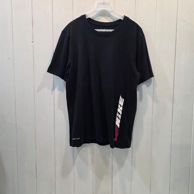 나이키 반팔티 "NIKE"