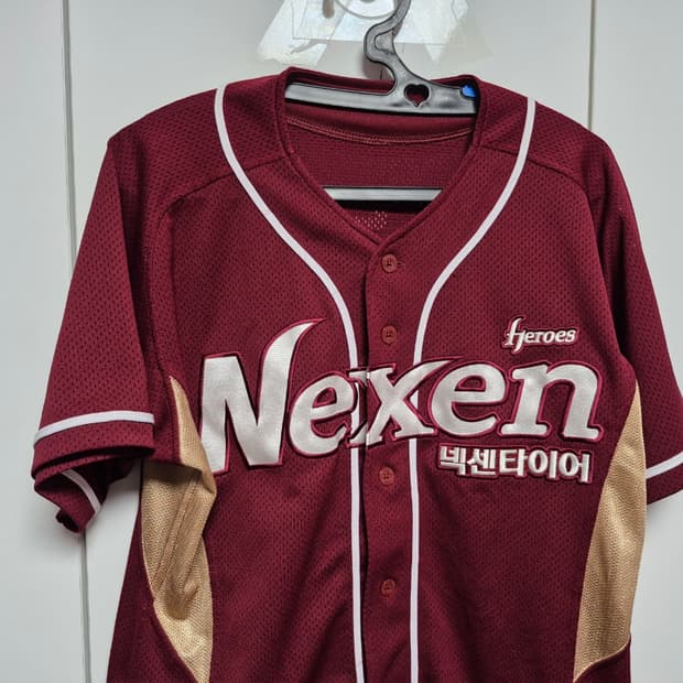 넥센히어로즈 유니폼 100사이즈 박동원 마킹 팝니다