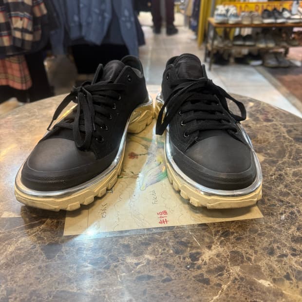 7반/260 정품 라프시몬스+아디다스 디트로이트런너 팝니다