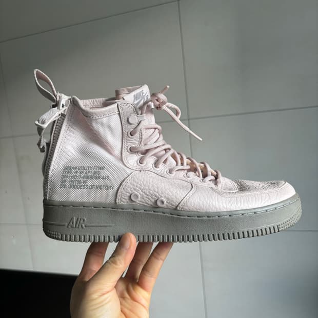 나이키 에어 포스 1 미드 270 핑크 그레이솔 백지퍼 남녀공용 가능