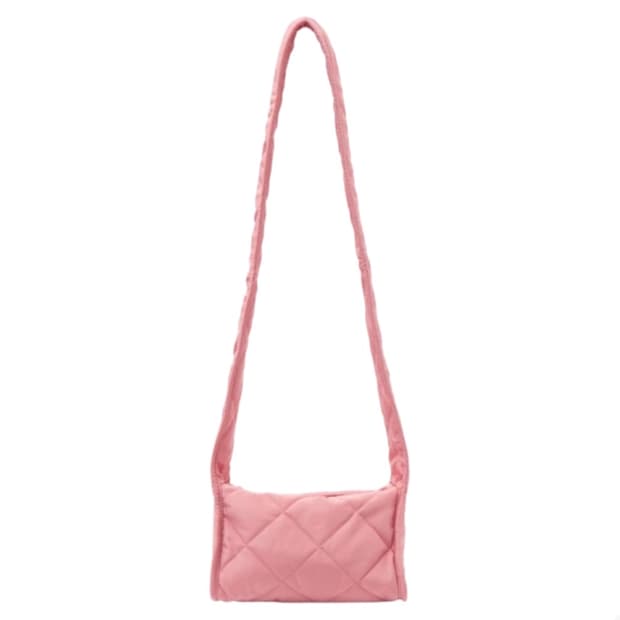 코스 다이아몬드 퀼티드 미니 크로스 바디 백