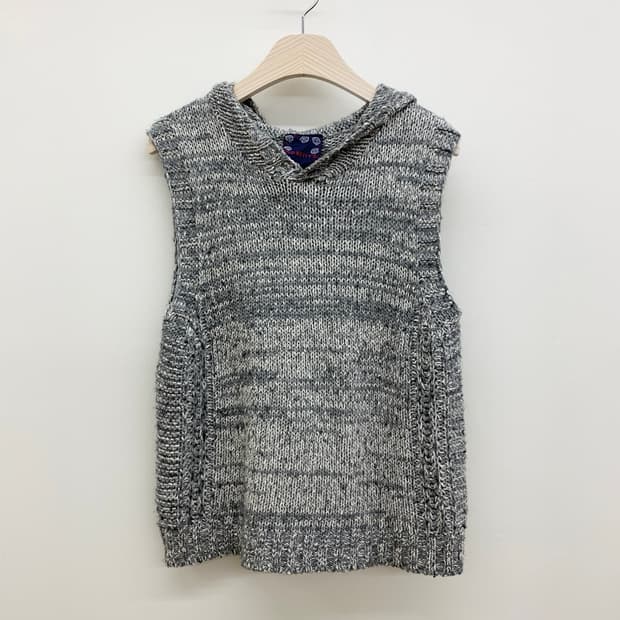 후드 니트 베스트 hoodie knit vest