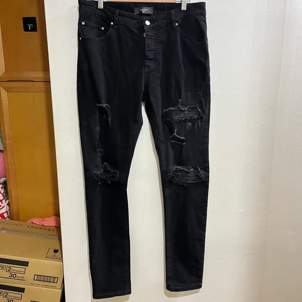 (34) 아미리 AMIRI 블랙 distressed 진 데님 블랙진
