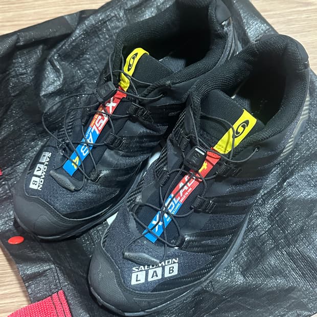 살로몬 xt-4 블랙실버 메탈릭 팝니다(280)