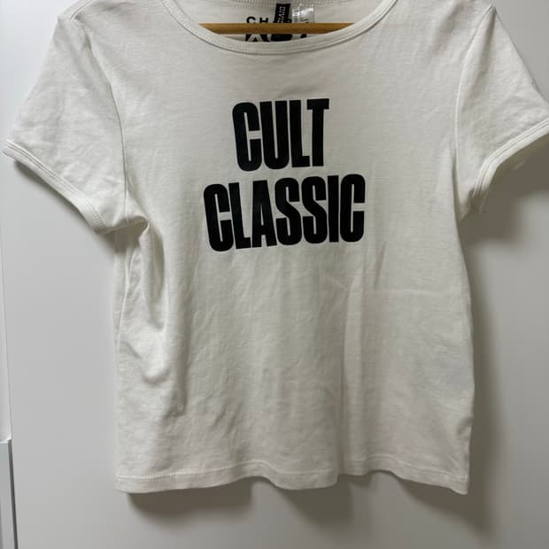 찰리xcx h&m 티셔츠