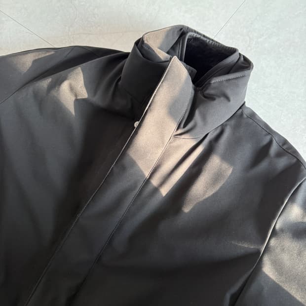 솔리드 옴므 패딩