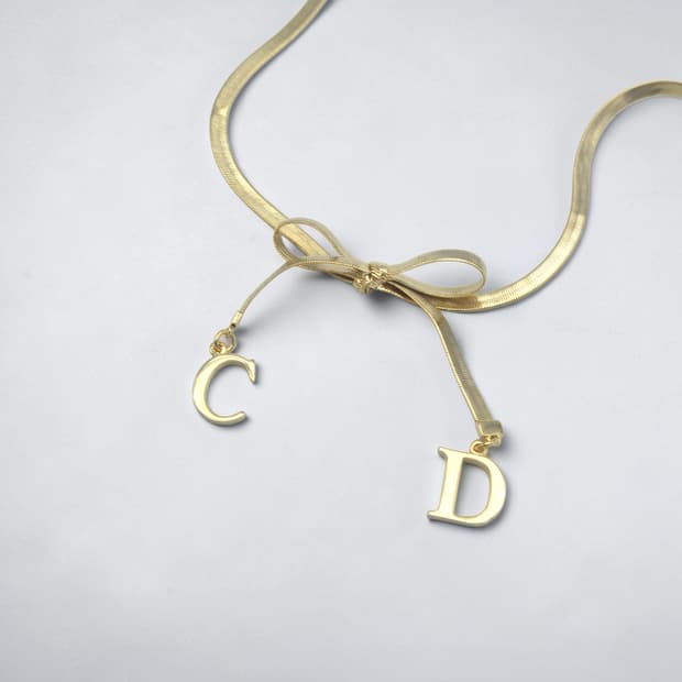 디올 리본 초커