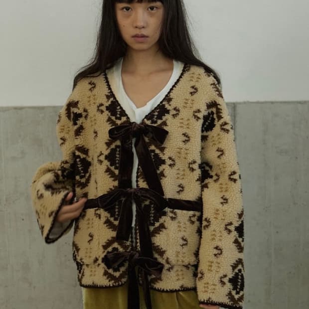 호쿠스포쿠스 노르딕 플리스 가디건