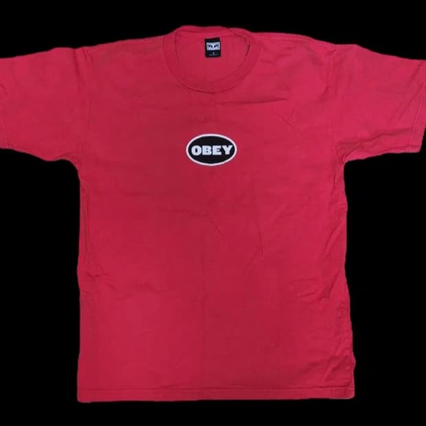 오베이 OBEY 레드 반팔