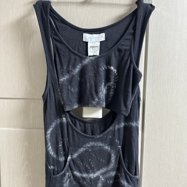 피조물 레이어드 탱크탑