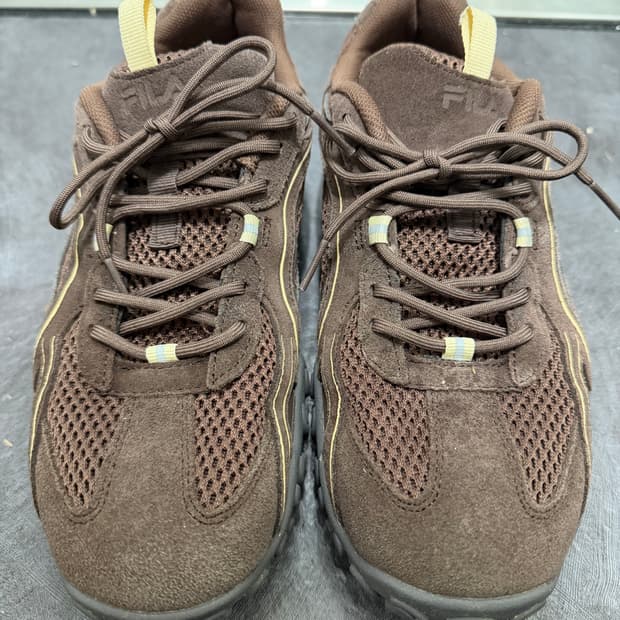 휠라 에샤페 초코 