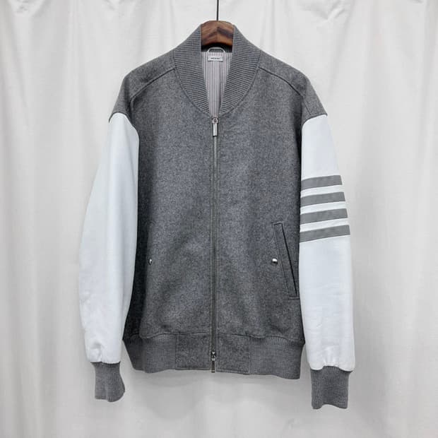 톰브라운 멜튼 울 사선 오버사이즈 블루종 자켓