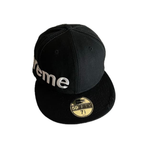 슈프림 사이드로고 뉴에라 캡 7 1/2 (정품)