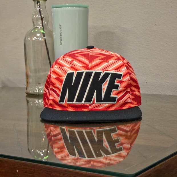 나이키 패턴 스냅백