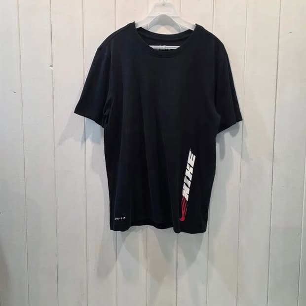 NIKE [나이키] 반팔티