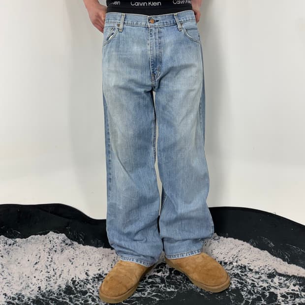 00‘s Levi’s 569 Loose Straight