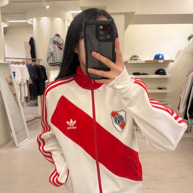 00s 아디다스 올드스쿨 흰빨 트랙탑 져지  U10