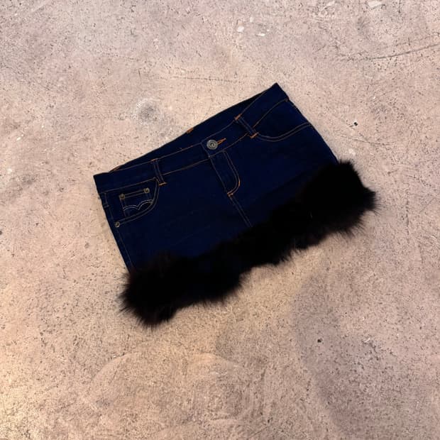 퍼 트리밍 데님스커트