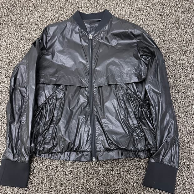 코오롱스포츠 여성 경량 바람막이 자켓 블랙 95사이즈