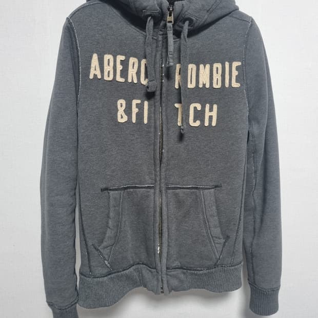 아베크롬비 울프죠 그레이 M