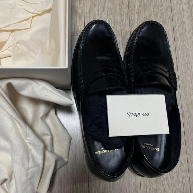 생로랑 모노그램 페니 로퍼 42