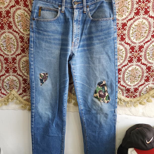 알마니 진스 90s 리메이크 데님팬츠 이태리판
베이프가방 원단