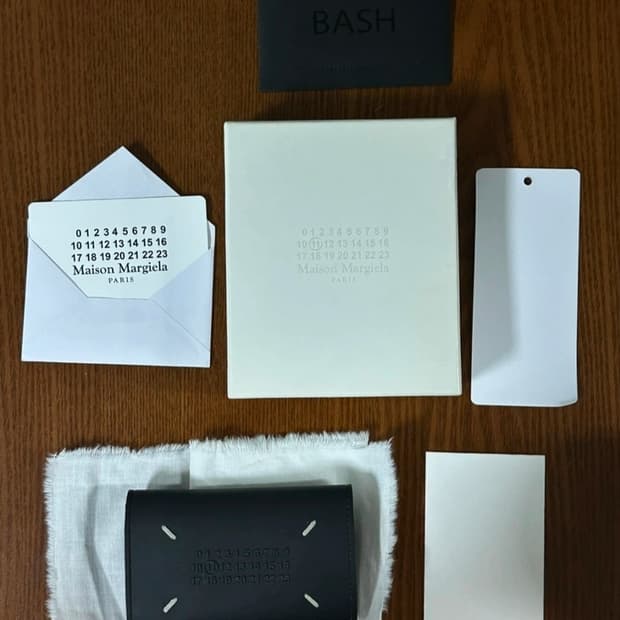 마르지엘라 키홀더 카드지갑