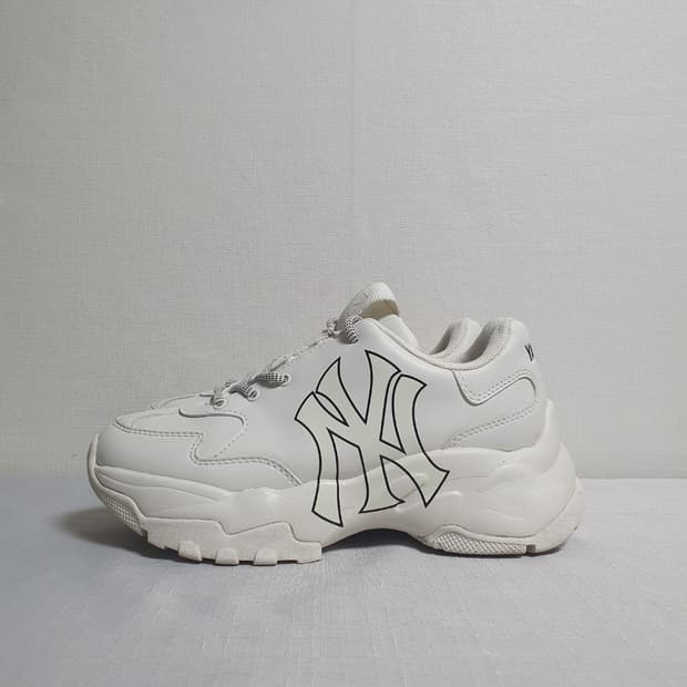 240mm 엠엘비 어글리슈즈 MLB 빅볼청키 A 뉴욕양키스 운동화