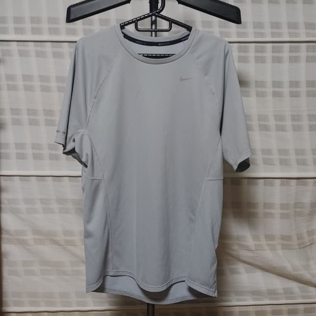 (NIKE) 나이키 기능성 반팔 티셔츠 S (95)