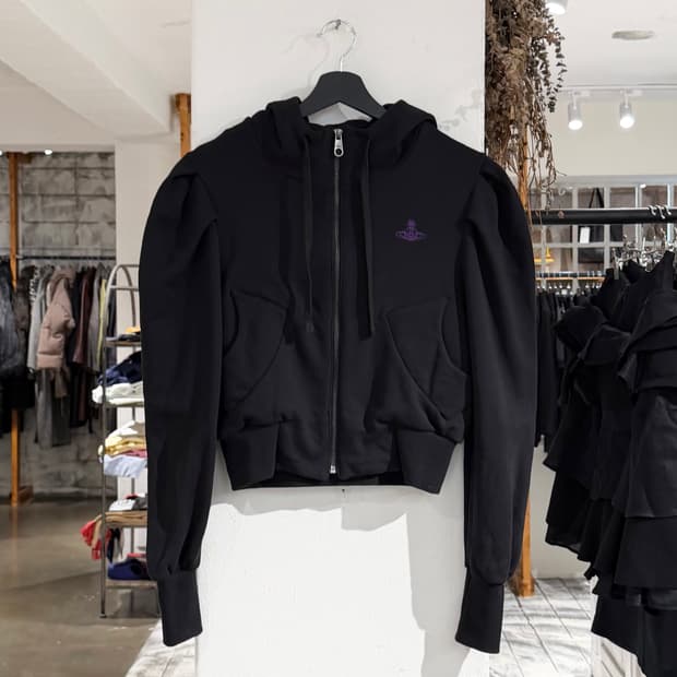 비비안웨스트우드 블랙 orb 크롭 래글런 퍼프슬리브 후디 집업