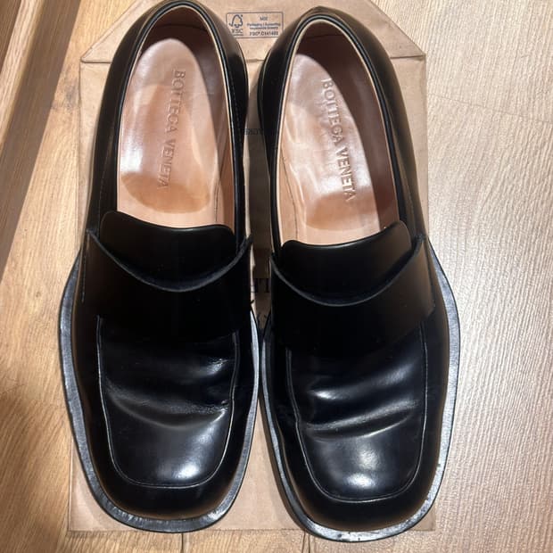 보테가베네타 스퀘어 토 로퍼 43