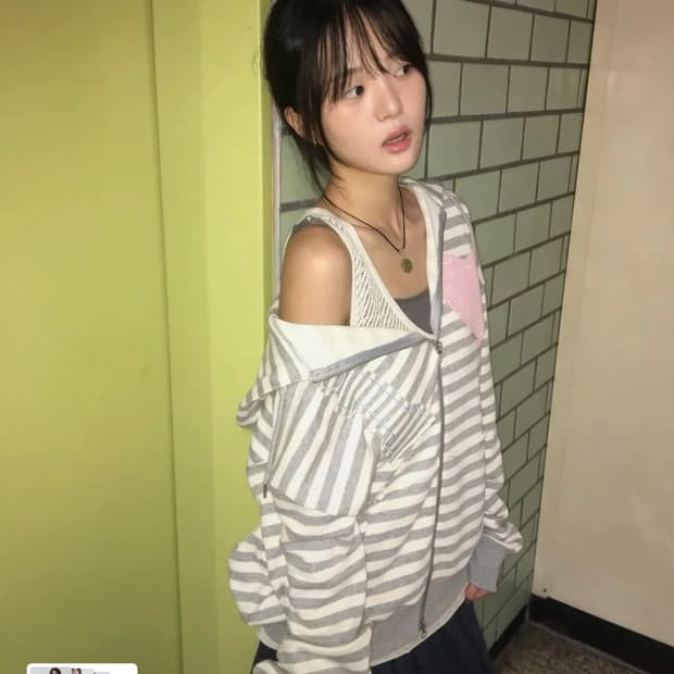 유희 I LOVE APPLIQUE HOOD ZIP-UP 후드집업