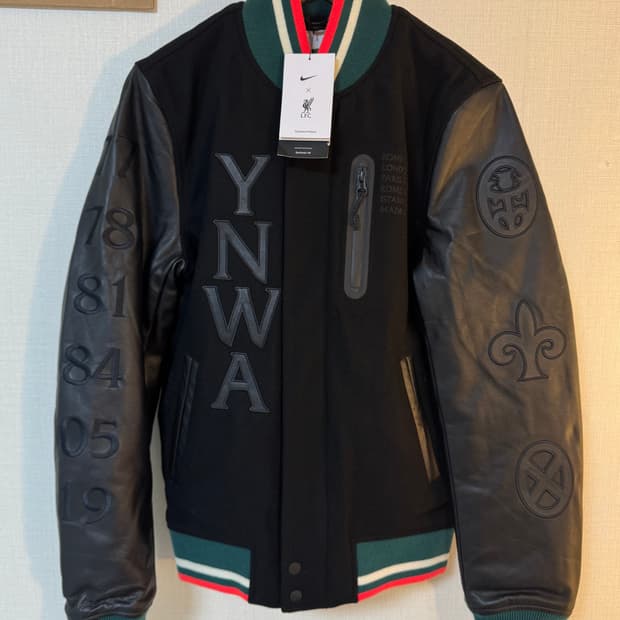 [새상품]나이키 리버풀 챔스 소가죽 디스트로이어 자켓