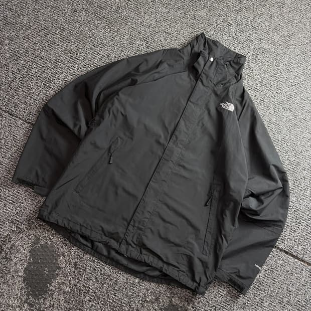 노스페이스 하이벤트 고프코어 마운틴 바람막이 3520