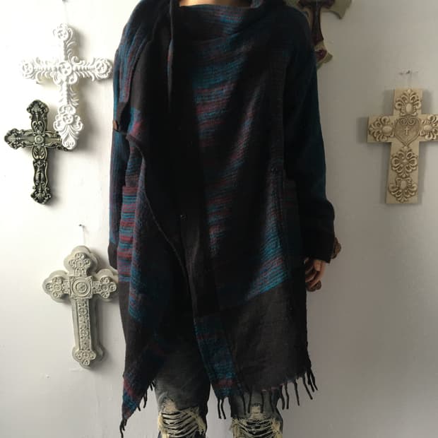 Fringe pattern point high neck caridgan