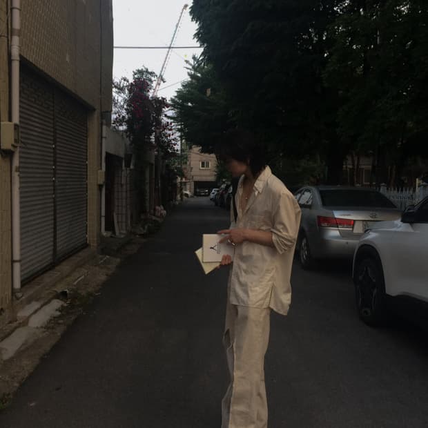 아워레가시 써드컷 에크루 슬래시