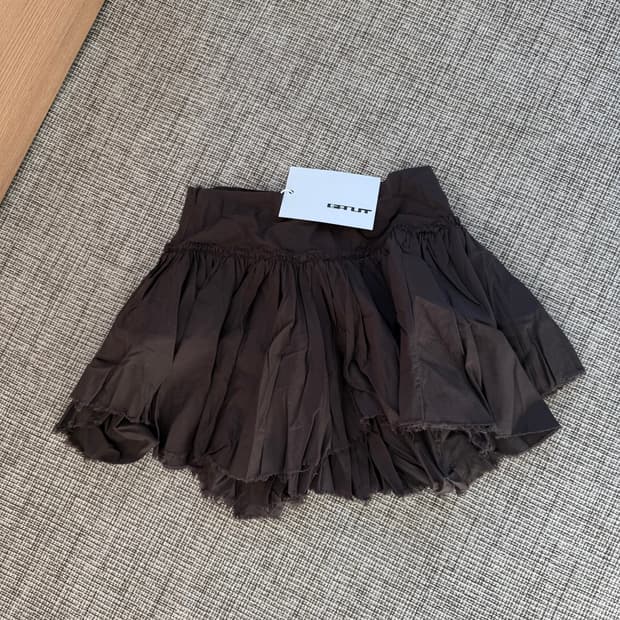 Garon Ganut 스커트