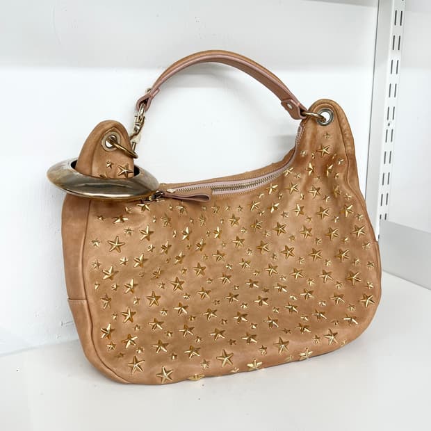 지미추 스터드백