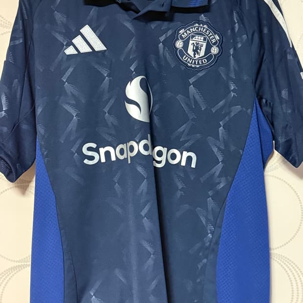 24-25 맨유 어웨이